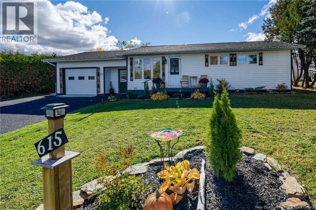 615 5th Avenue, Grand Falls, NB, E3Z 1A1