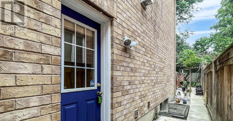 75 Green Meadows Circle, Toronto, ON, M2J 5G6 - 13