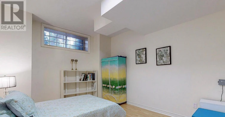 75 Green Meadows Circle, Toronto, ON, M2J 5G6 - 7