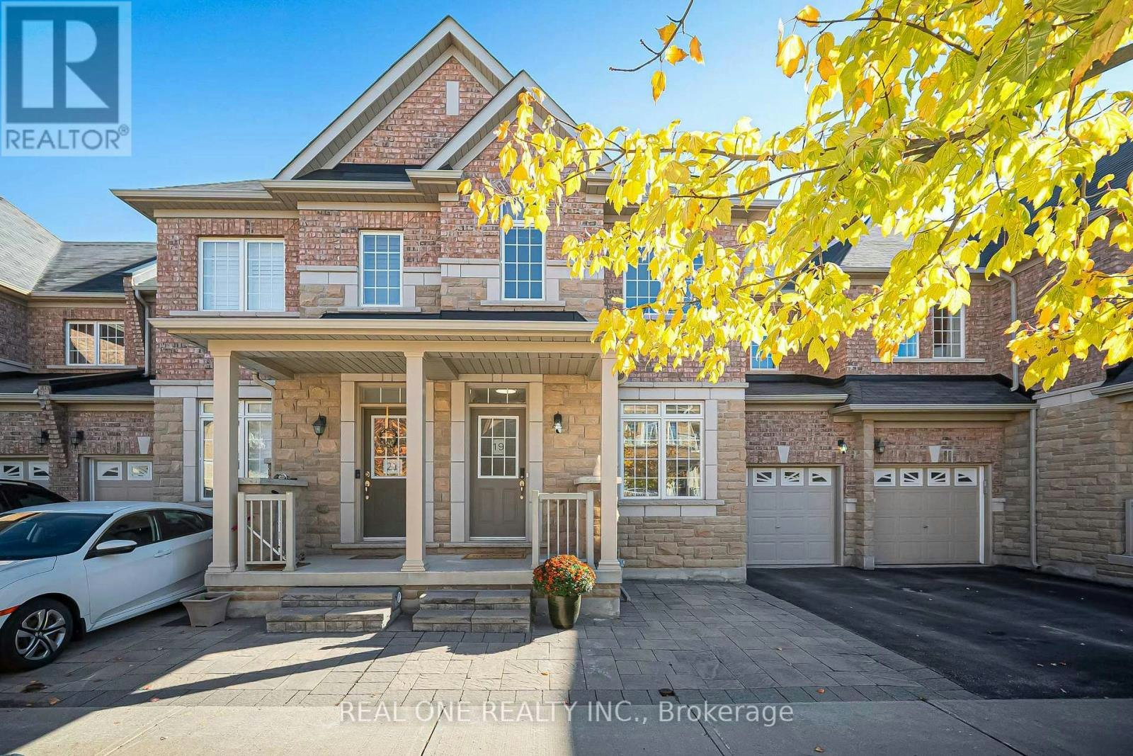 19 Begonia Street, Markham, ON, L6E 0N3