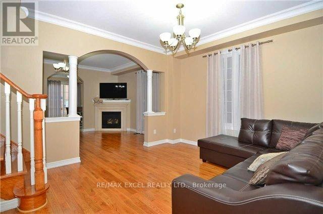 449 Lady Nadia Drive, Vaughan, ON, L6A 0H3 - 4