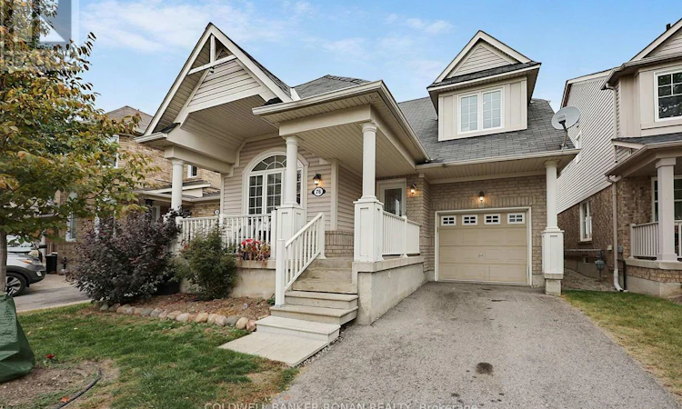 76 John Taylor Avenue W