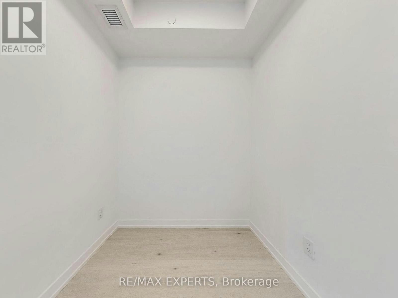 319-2501 Saw Whet Boulevard E, Oakville, ON, L6M 5N2 - 9