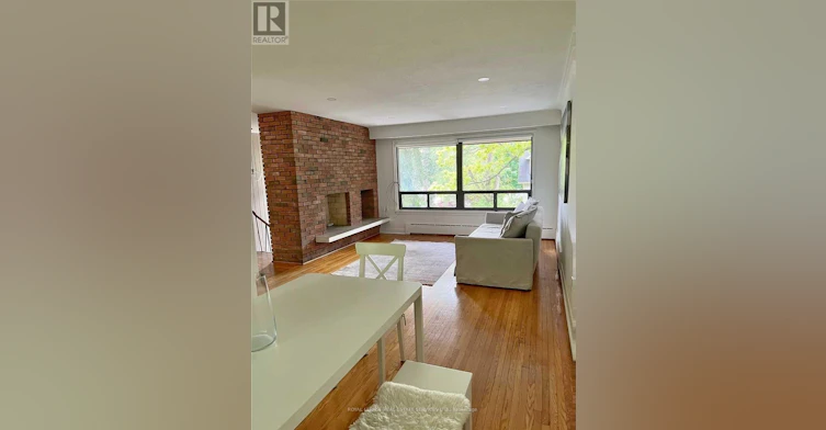 15 Willard Gardens, Toronto, ON, M6S 1E9 - 11