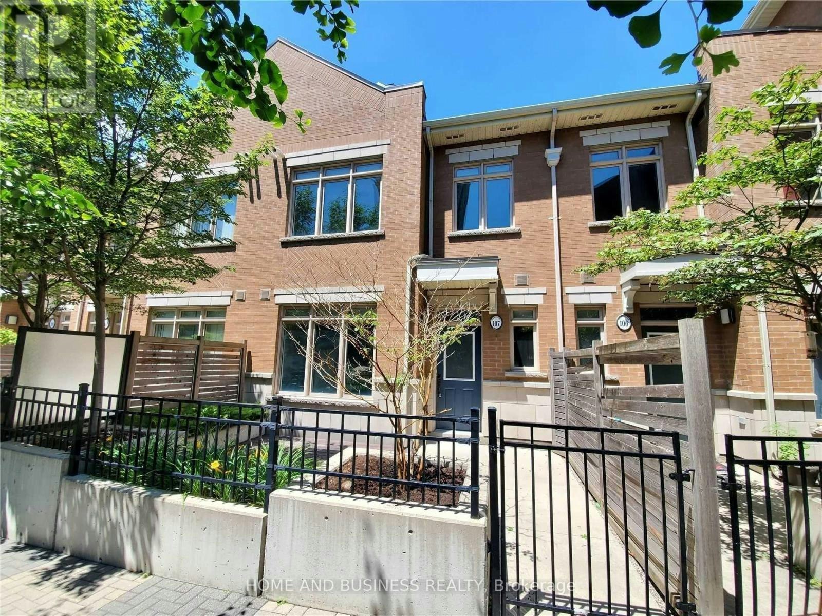 107-383 Prince Of Wales Drive, Mississauga, ON, L5B 0C6