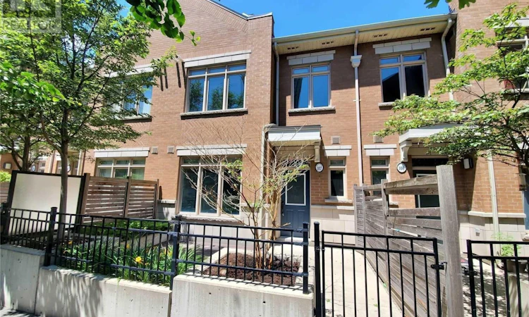 107-383 Prince Of Wales Drive