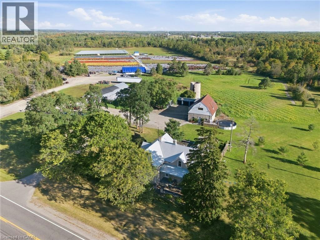1058 8 Highway, Hamilton, ON, L9H 5E1