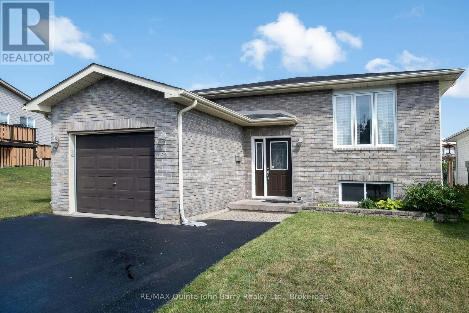 152 Nicholas Street, Quinte West, ON, K8V 6B2