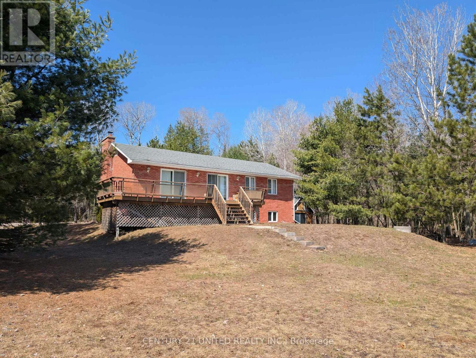1012 Papineau Lake Road, Hastings Highlands, ON, K0L 2R0