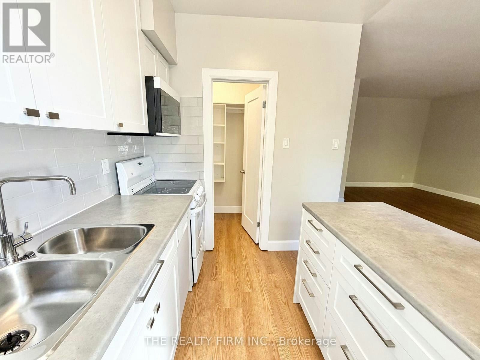 105-10 Beechwood Place, London, ON, N6C 1H7 - 3
