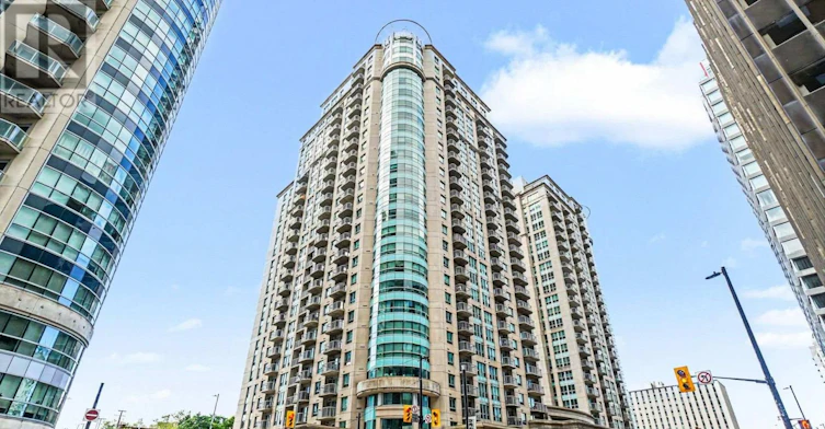 2205-234 Rideau Street, Ottawa, ON, K1N 0A9
