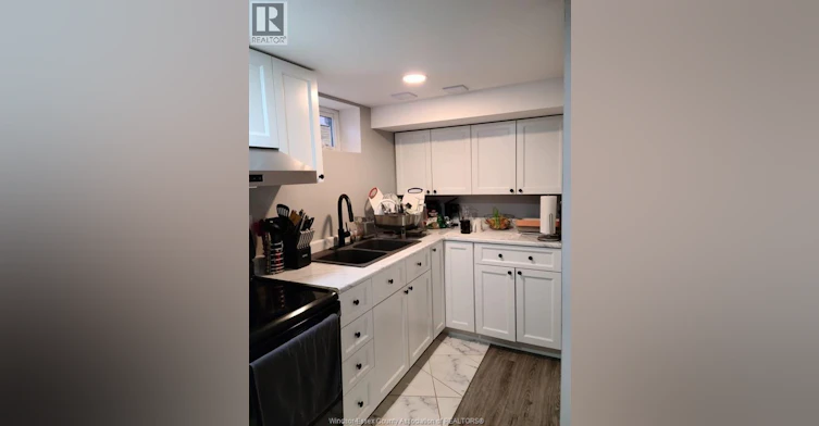 1519 Labadie Road, Windsor, ON, N8Y 4H3 - 3
