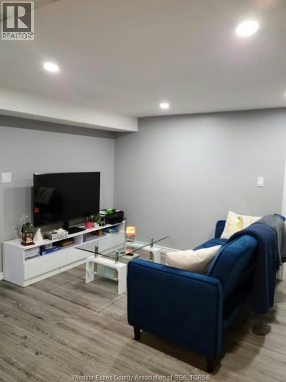1519 Labadie Road, Windsor, ON, N8Y 4H3 - 2