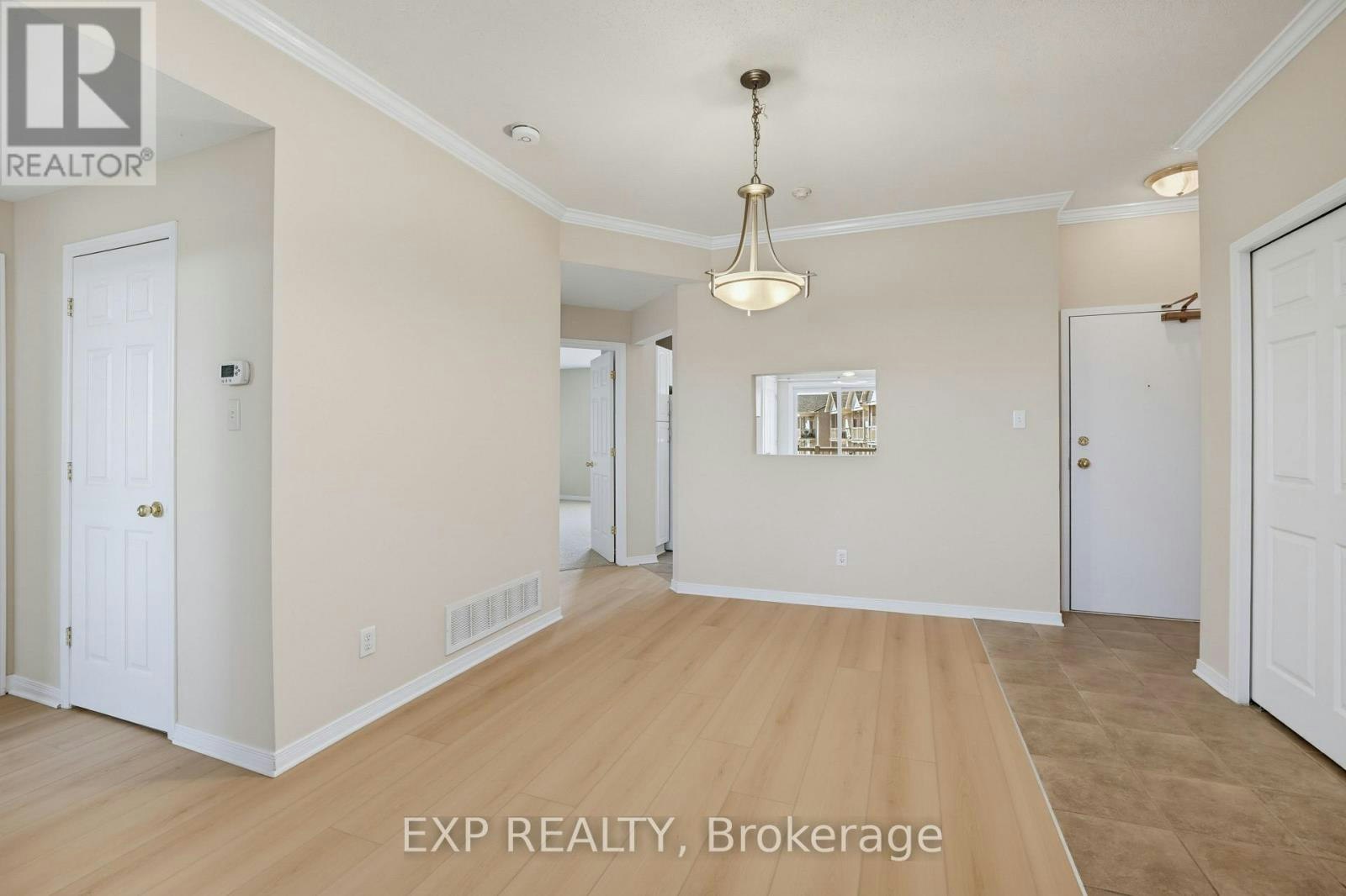 7-190 Rustic Hills Crescent, Ottawa, ON, K4A 0B9 - 6