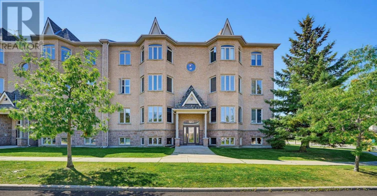 7-190 Rustic Hills Crescent, Ottawa, ON, K4A 0B9