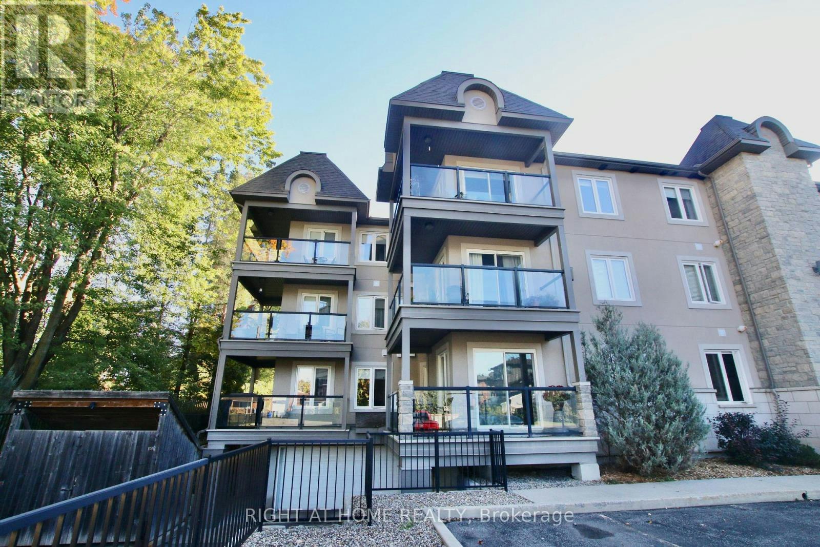 301-2 Warner Street, Russell, ON, K4R 0B4