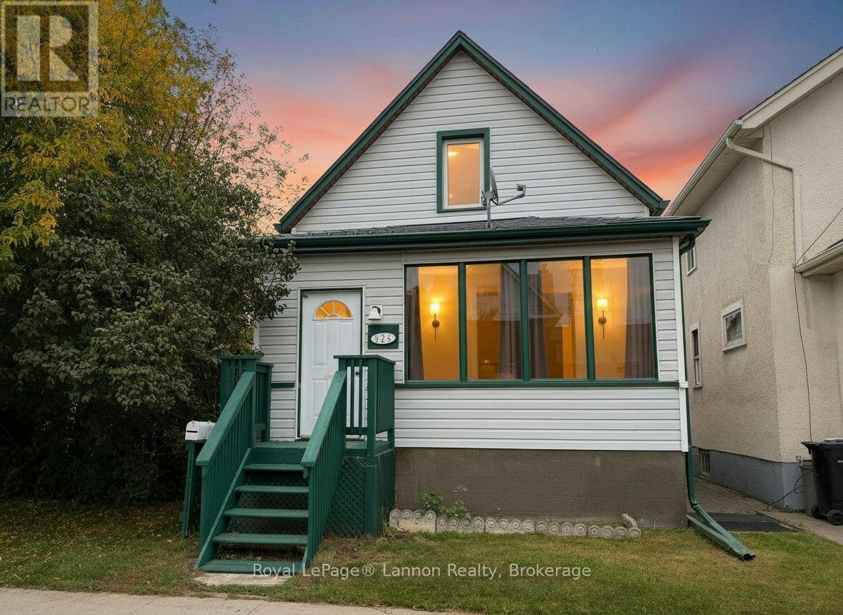 224 Mckellar Street S, Thunder Bay, ON, P7E 1H7