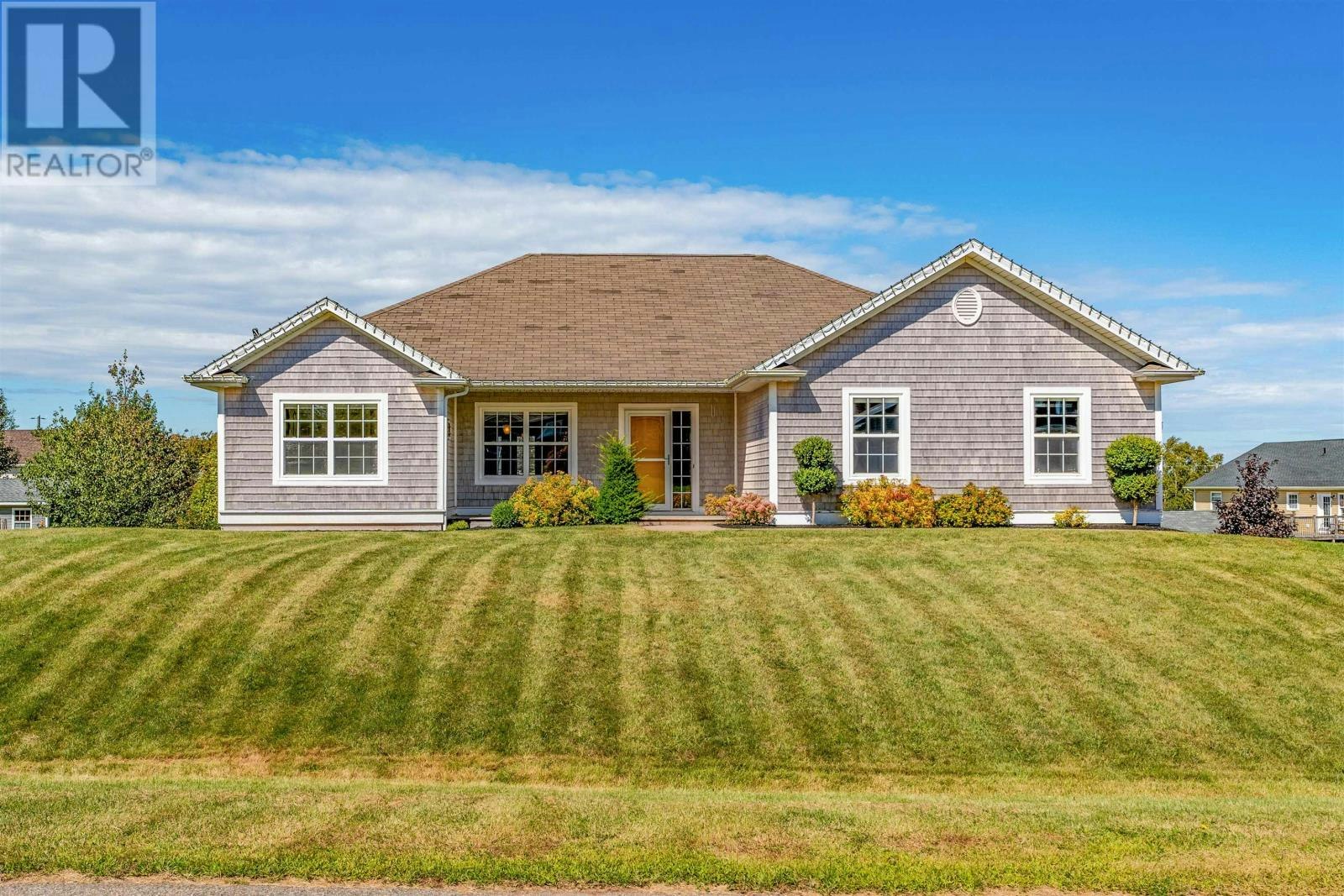 49 Emmalee Drive, Stratford, PE, C1B 0B5