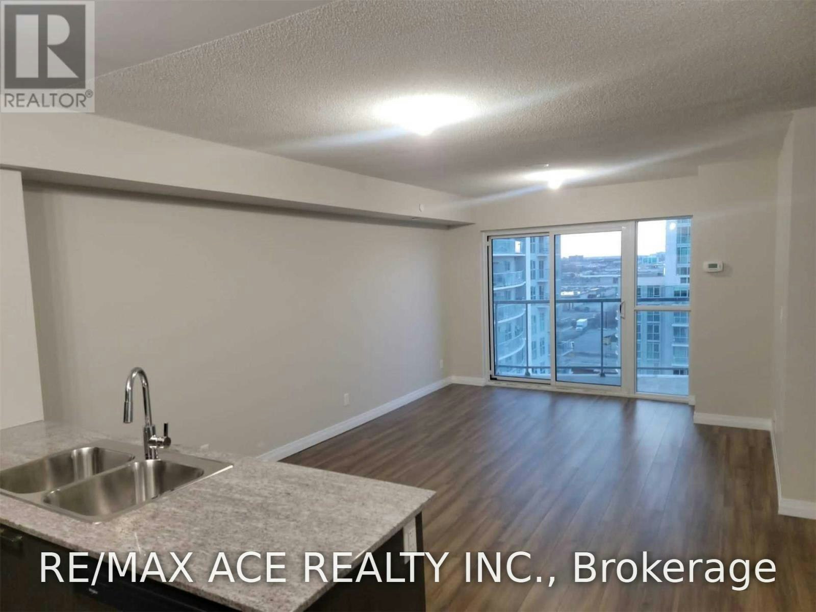 1110-2152 Lawrence Avenue E, Toronto, ON, M1R 3A8 - 6