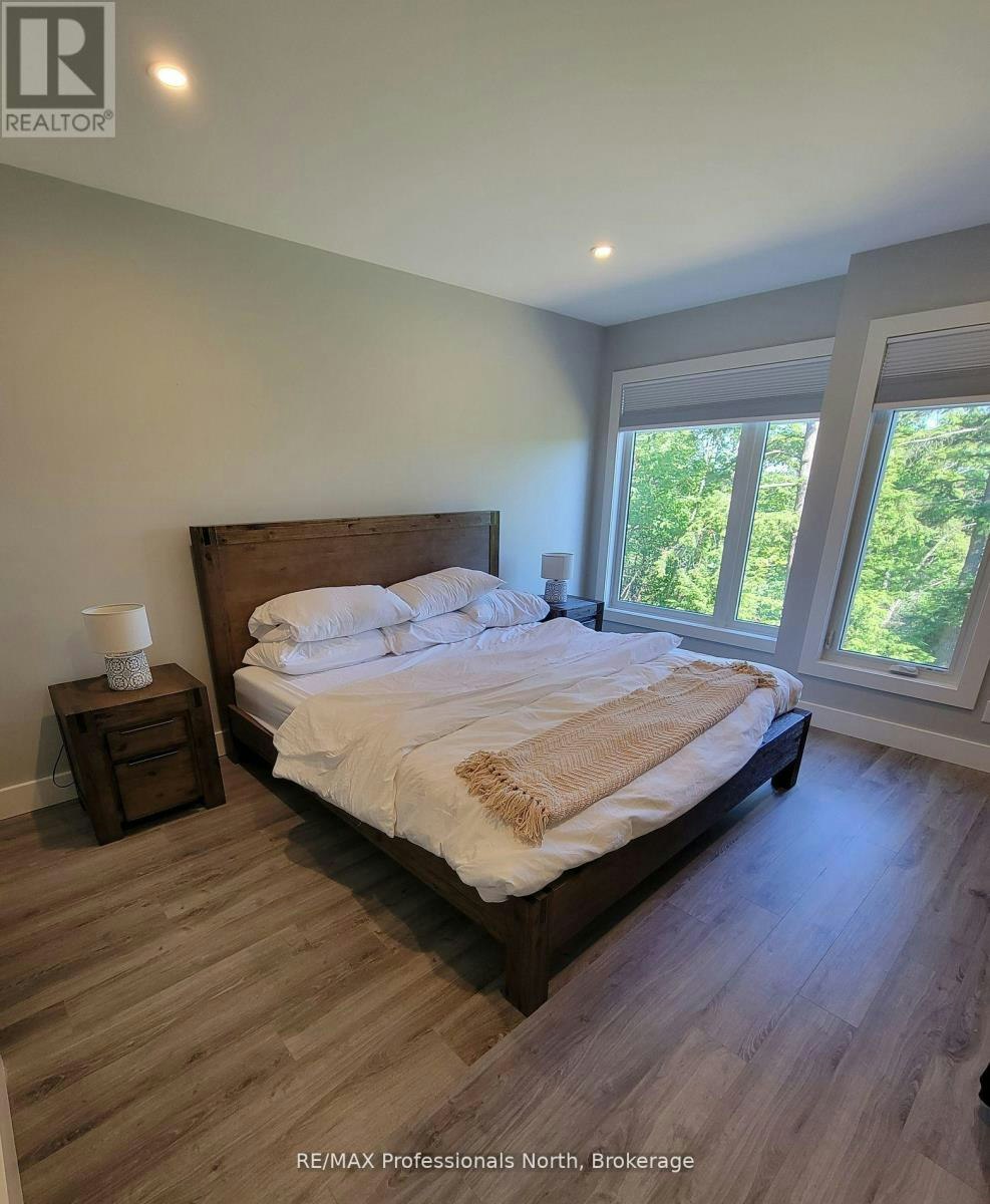 202-3 Tree Tops Lane, Huntsville, ON, P1H 1A9 - 3