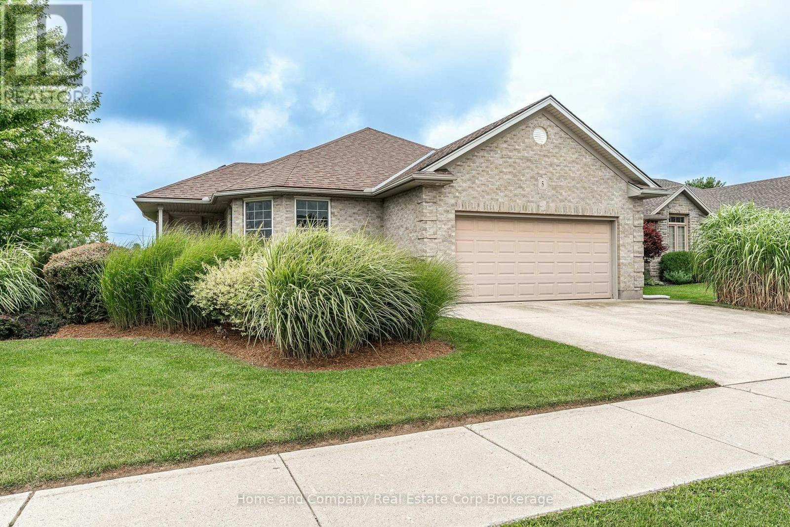 5 Ridgewood Crescent, St. Marys, ON, N4X 1B2