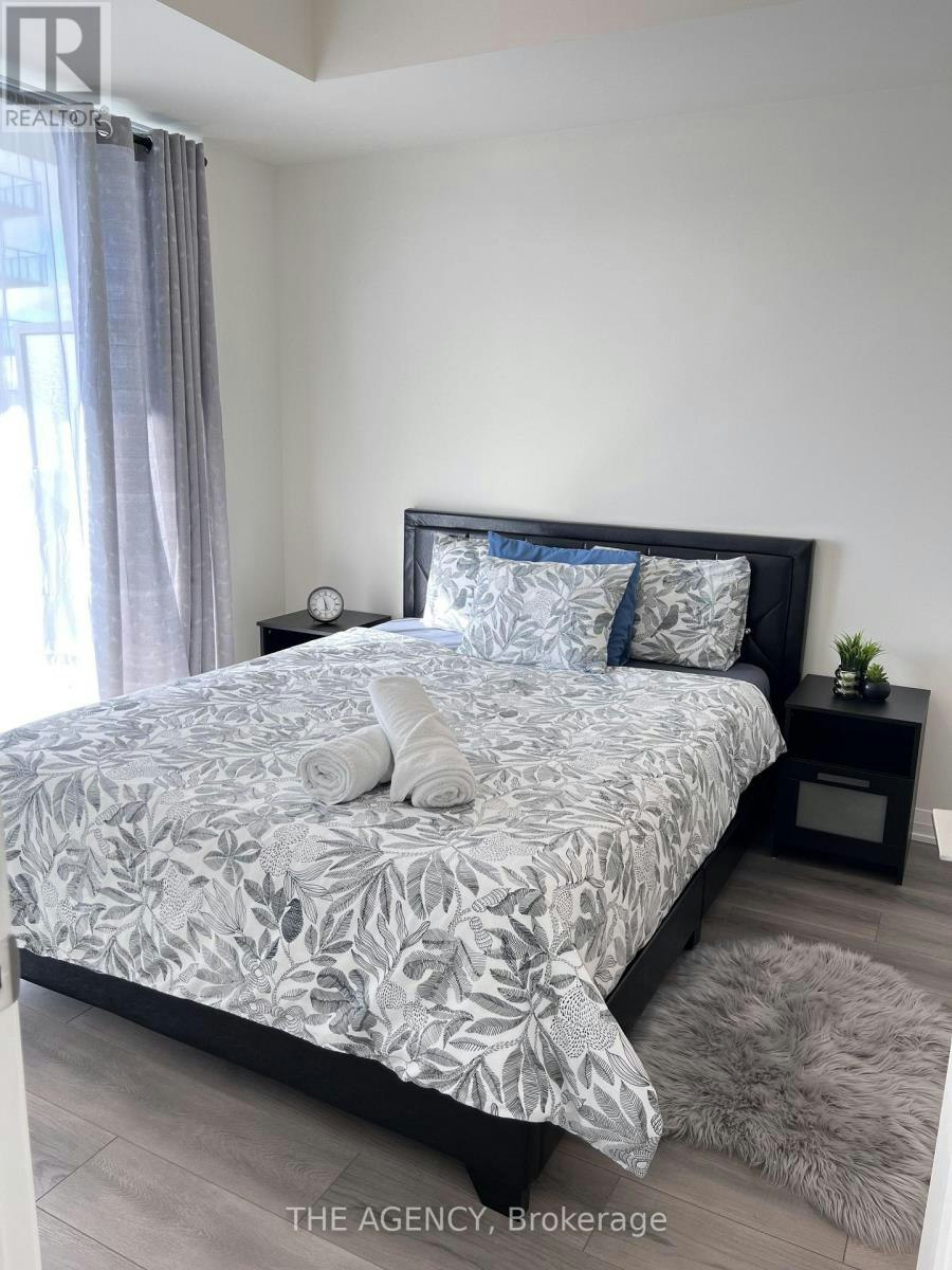 1404-8960 Jane Street E, Vaughan, ON, L4K 0N9 - 8