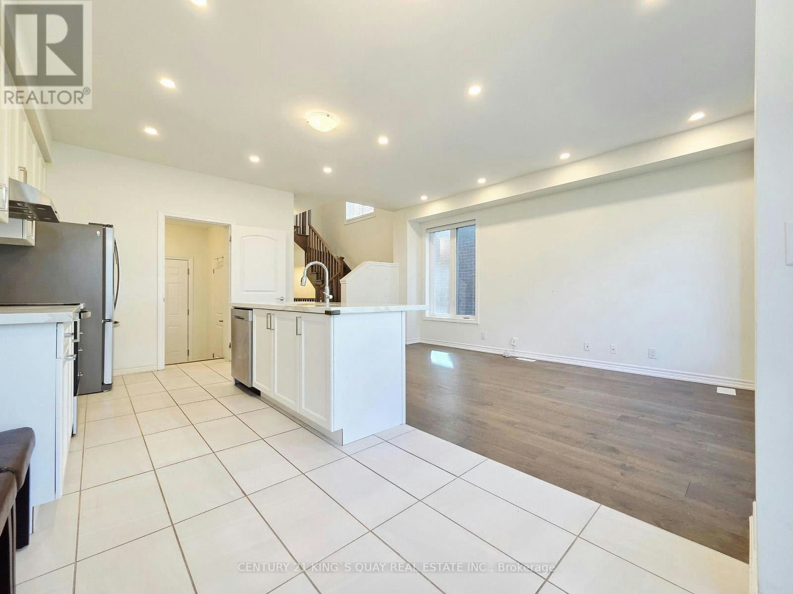 67 Freeman Williams Street, Markham, ON, L6C 3K4 - 4