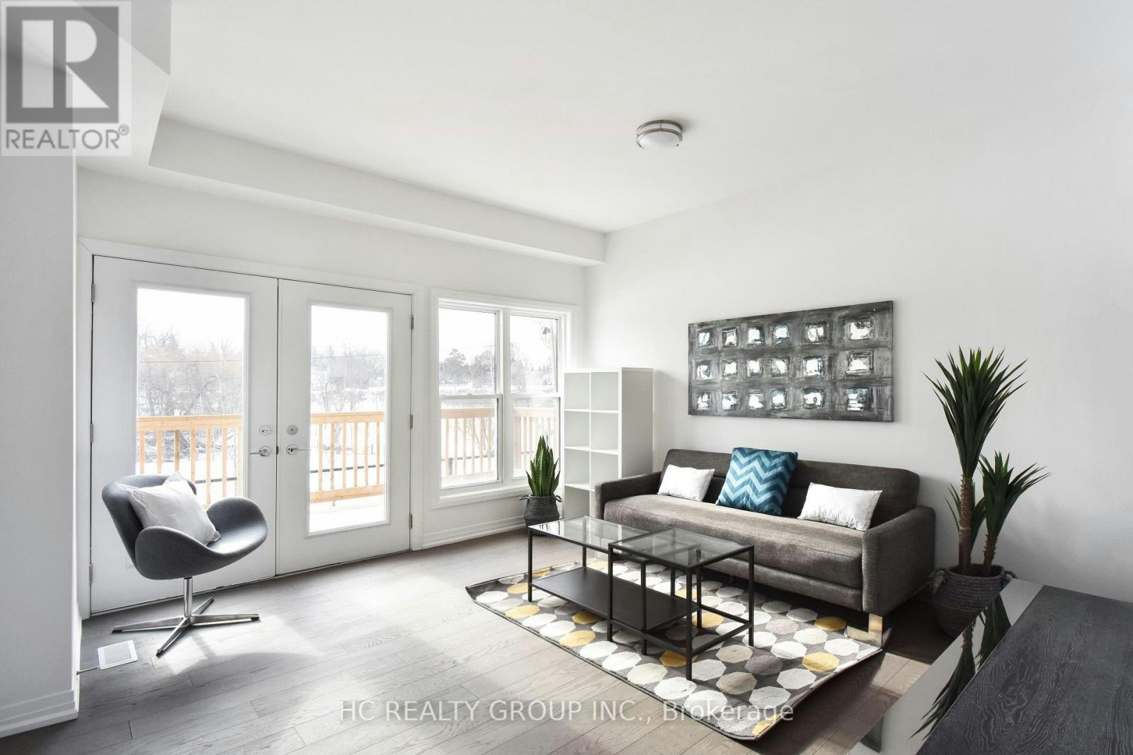 2 Yans Way, Markham, ON, L3R 0J8 - 2