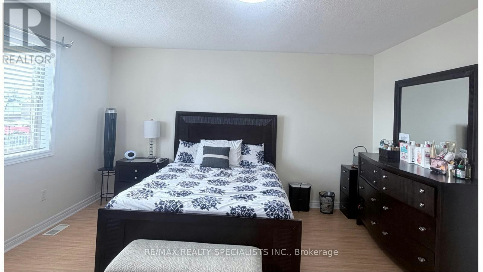 14 Viceroy Crescent, Brampton, ON, L7A 1V6 - 8