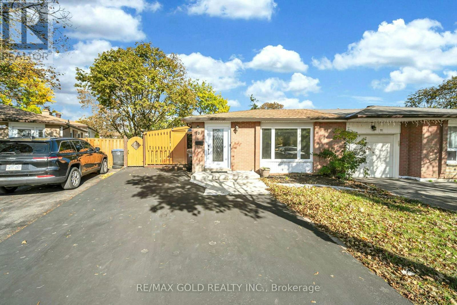 MAIN-70 Glenmore Crescent, Brampton, ON, L6S 1H8