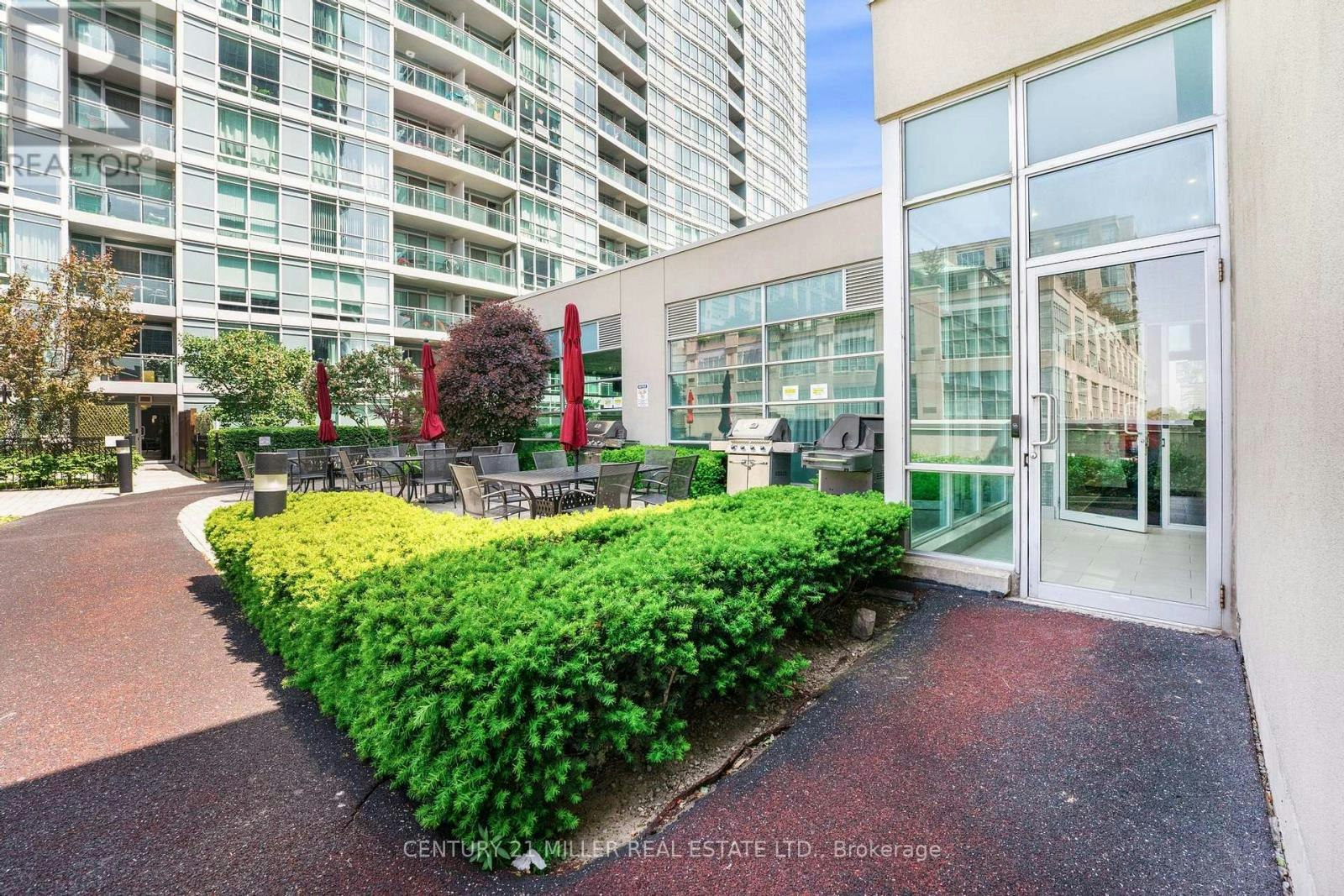 1503-155 Legion Road N, Toronto, ON, M8Y 0A7 - 21