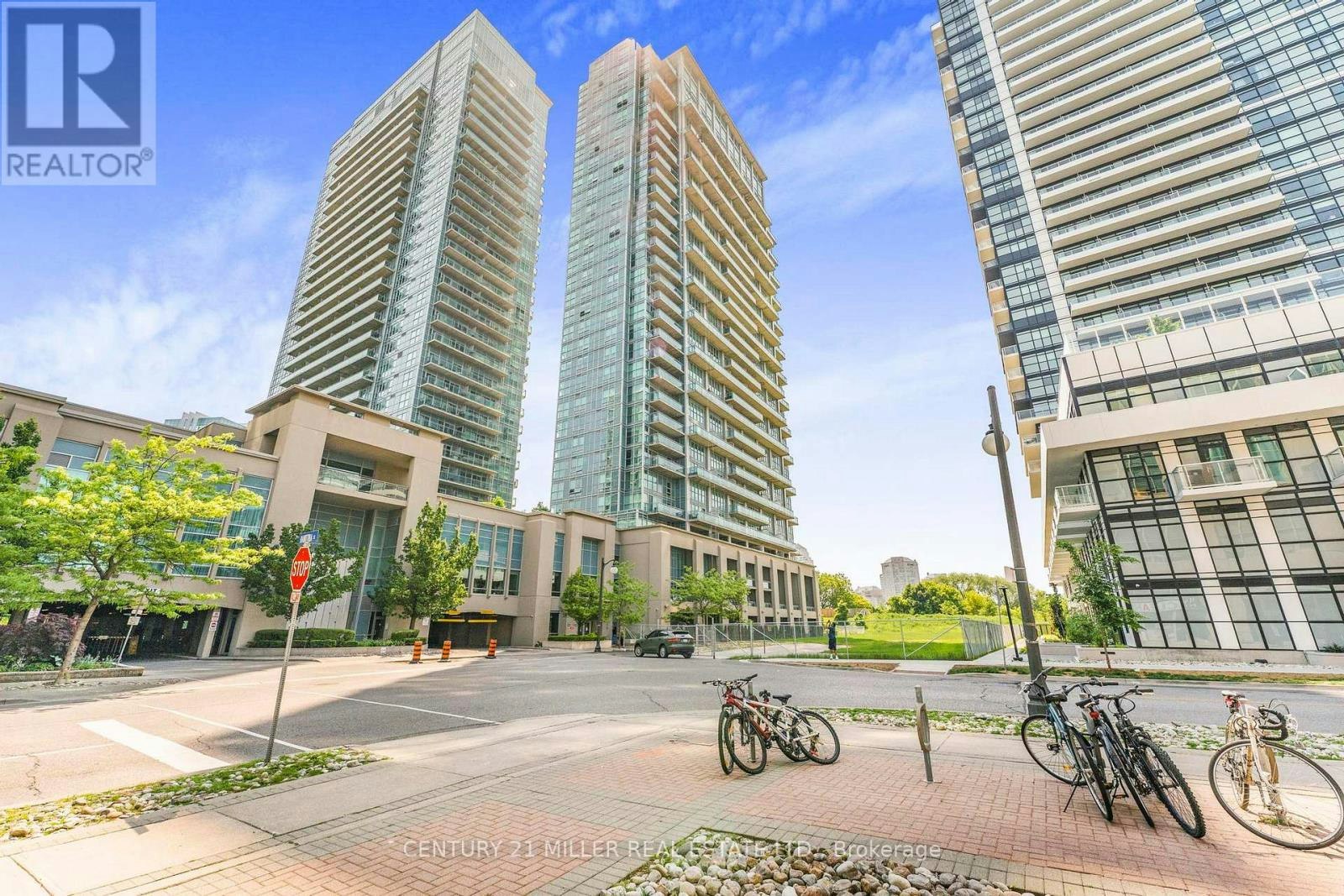 1503-155 Legion Road N, Toronto, ON, M8Y 0A7 - 33
