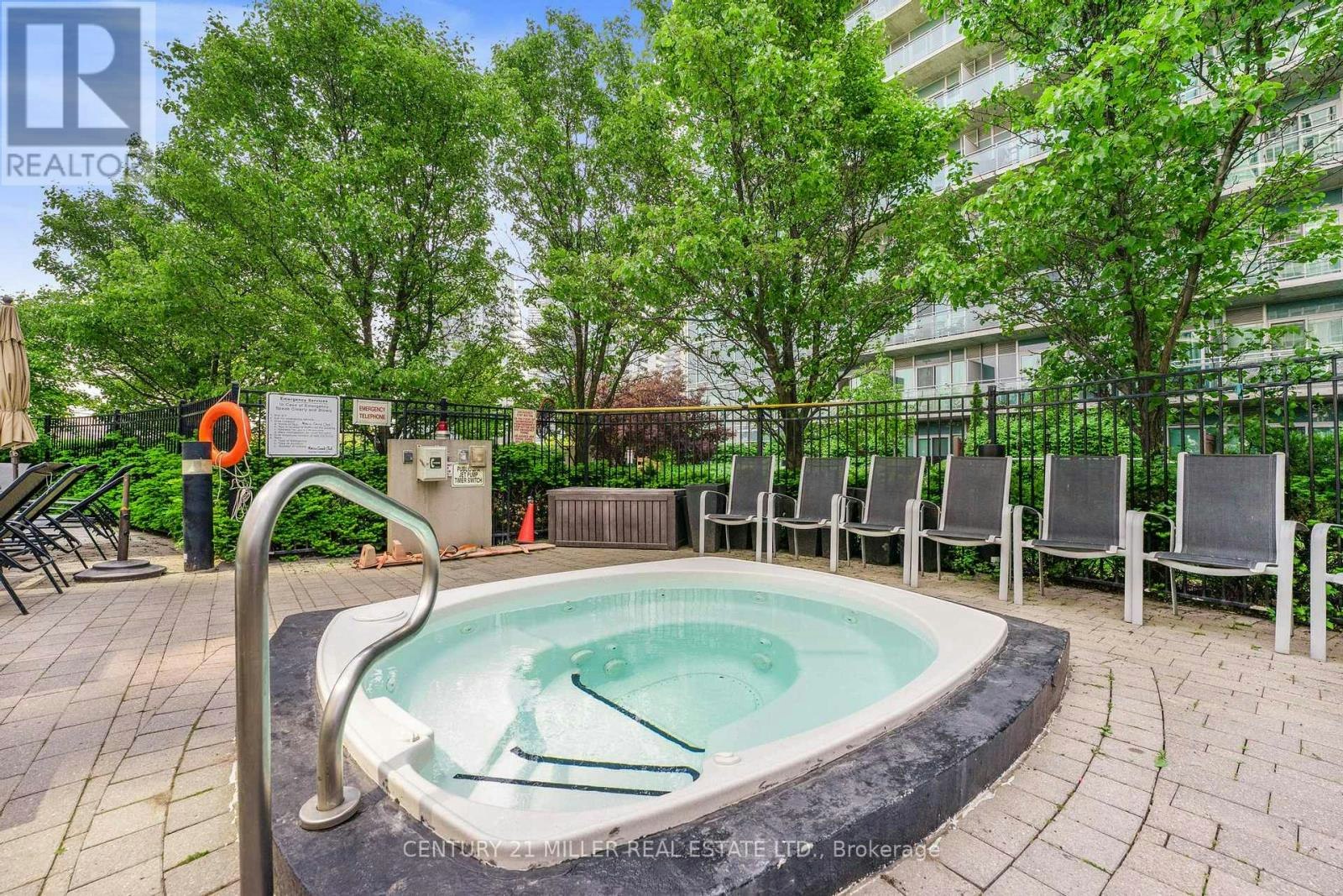 1503-155 Legion Road N, Toronto, ON, M8Y 0A7 - 19