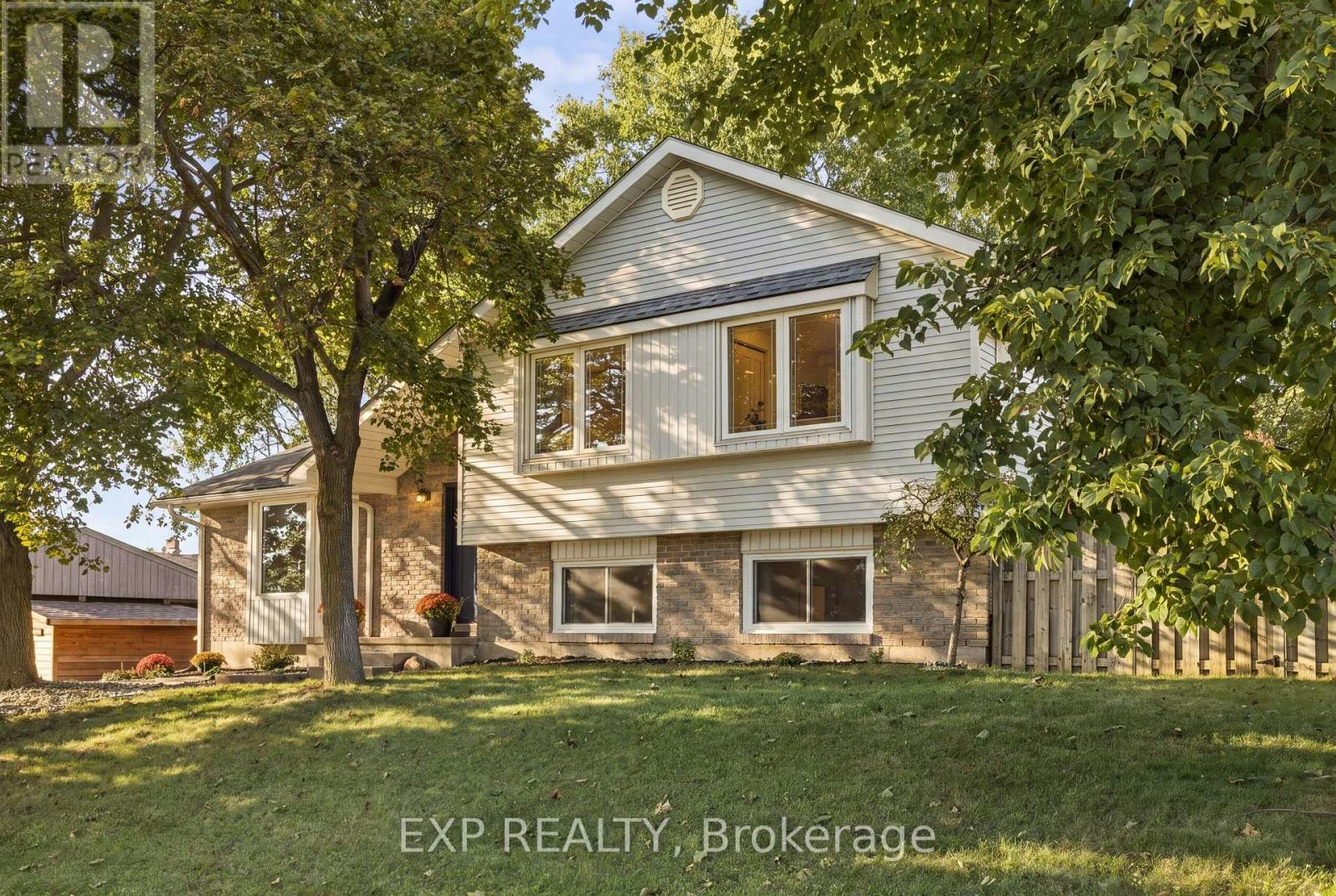 178 Laurentian Drive, Kitchener, ON, N2E 1Y3