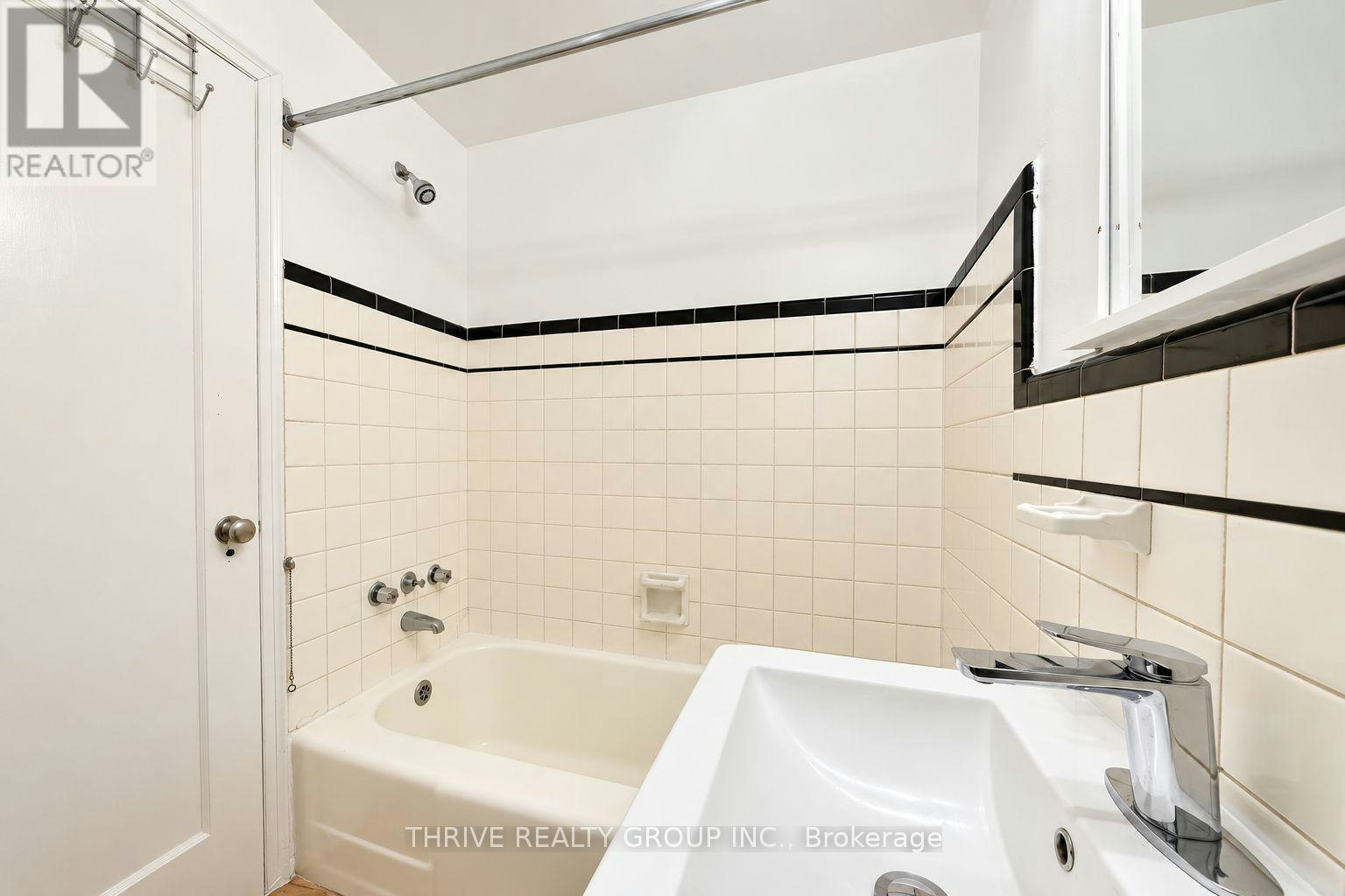 32-50 Ridout Street S, London, ON, N6C 3W6 - 10