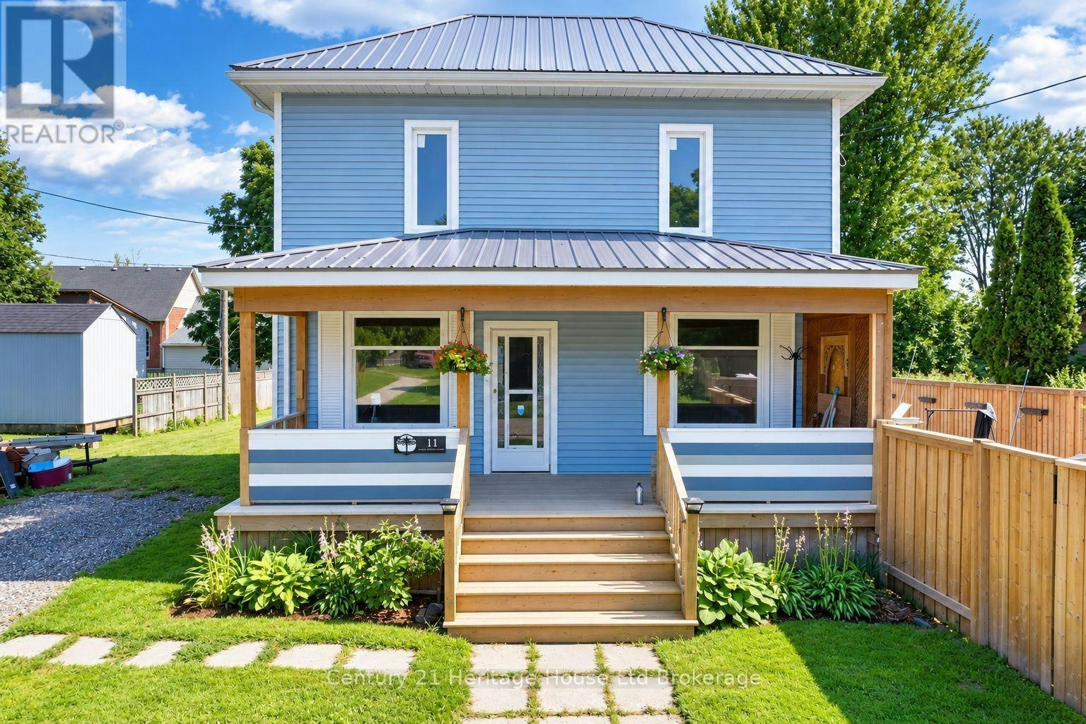 11 Wood Street W, Oxford Station, ON, N0L 1C0