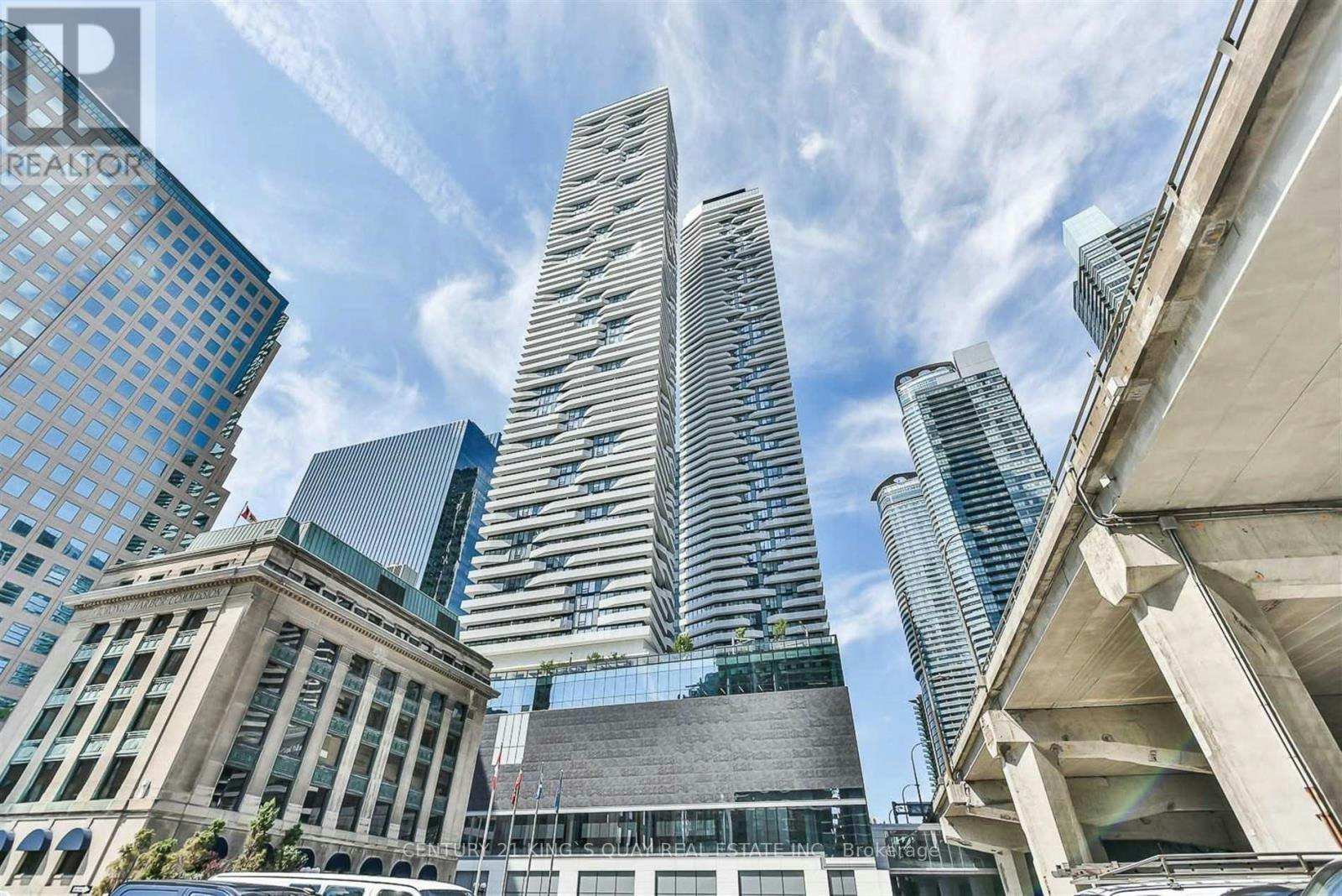 6802-88 Harbour Street, Toronto, ON, M5J 0C3
