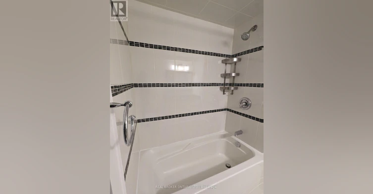 BSMT-104 Randall Avenue, Markham, ON, L3S 3S3 - 18