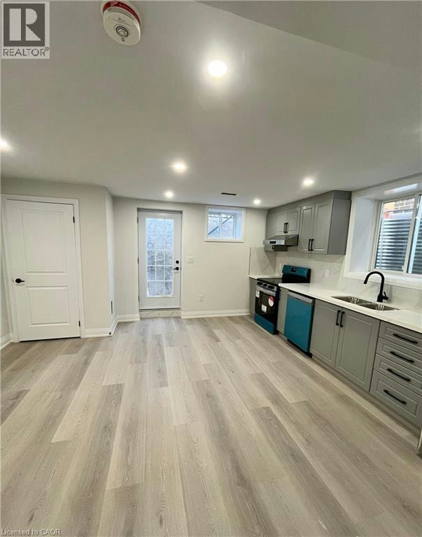 Lower-27 William Nador Street, Kitchener, ON, N2R 0S3 - 2