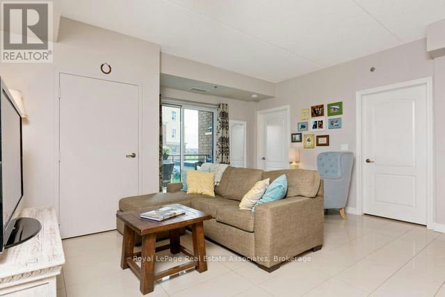 214-1421 Costigan Road, Milton, ON, L9T 2N4 - 8