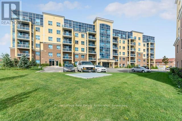 214-1421 Costigan Road, Milton, ON, L9T 2N4 - 2
