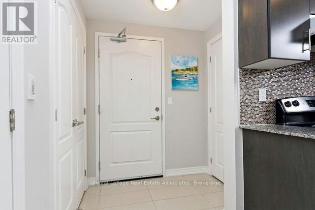 214-1421 Costigan Road, Milton, ON, L9T 2N4 - 3