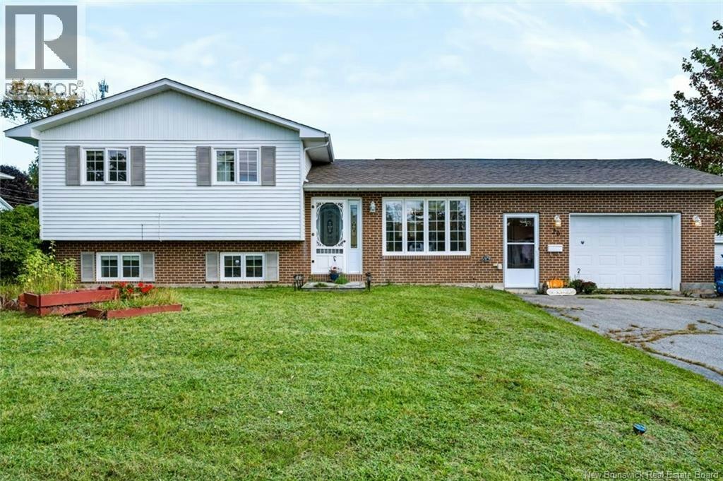 20 Locke Street, Miramichi, NB, E1V 3X7