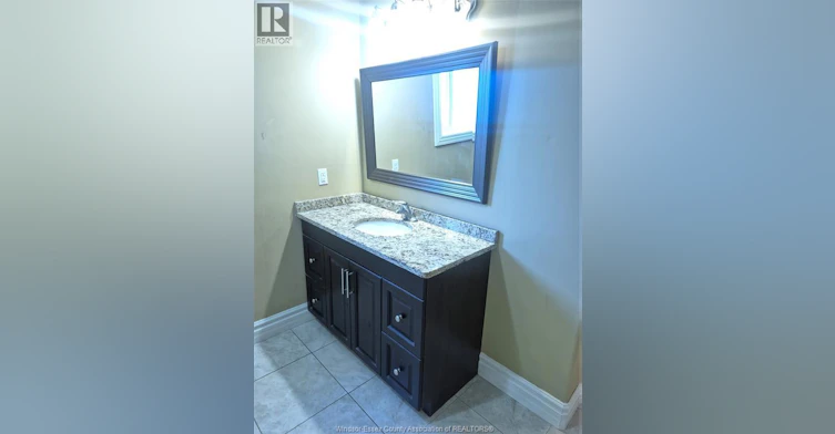 LOWER-4783 Periwinkle, Windsor, ON, N9G 3G8 - 13