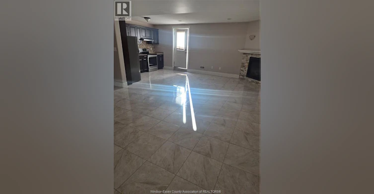 LOWER-4783 Periwinkle, Windsor, ON, N9G 3G8 - 16