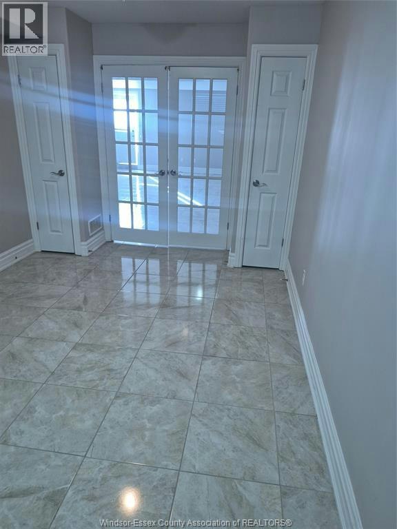 LOWER-4783 Periwinkle, Windsor, ON, N9G 3G8 - 10
