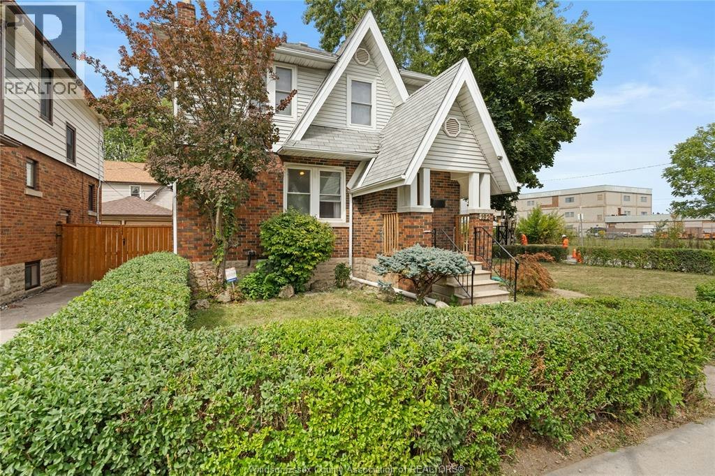 192 Shepherd Street East, Windsor, ON, N9X 2K3 - 3