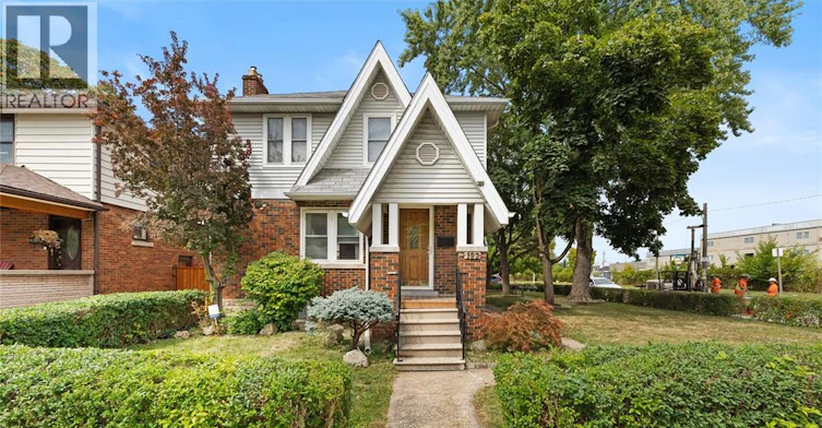 192 Shepherd Street East, Windsor, ON, N9X 2K3