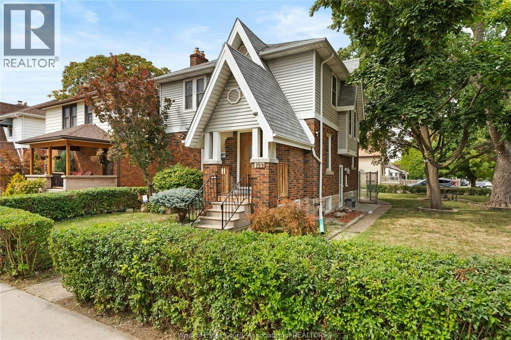 192 Shepherd Street East, Windsor, ON, N9X 2K3 - 2
