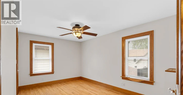 192 Shepherd Street East, Windsor, ON, N9X 2K3 - 12